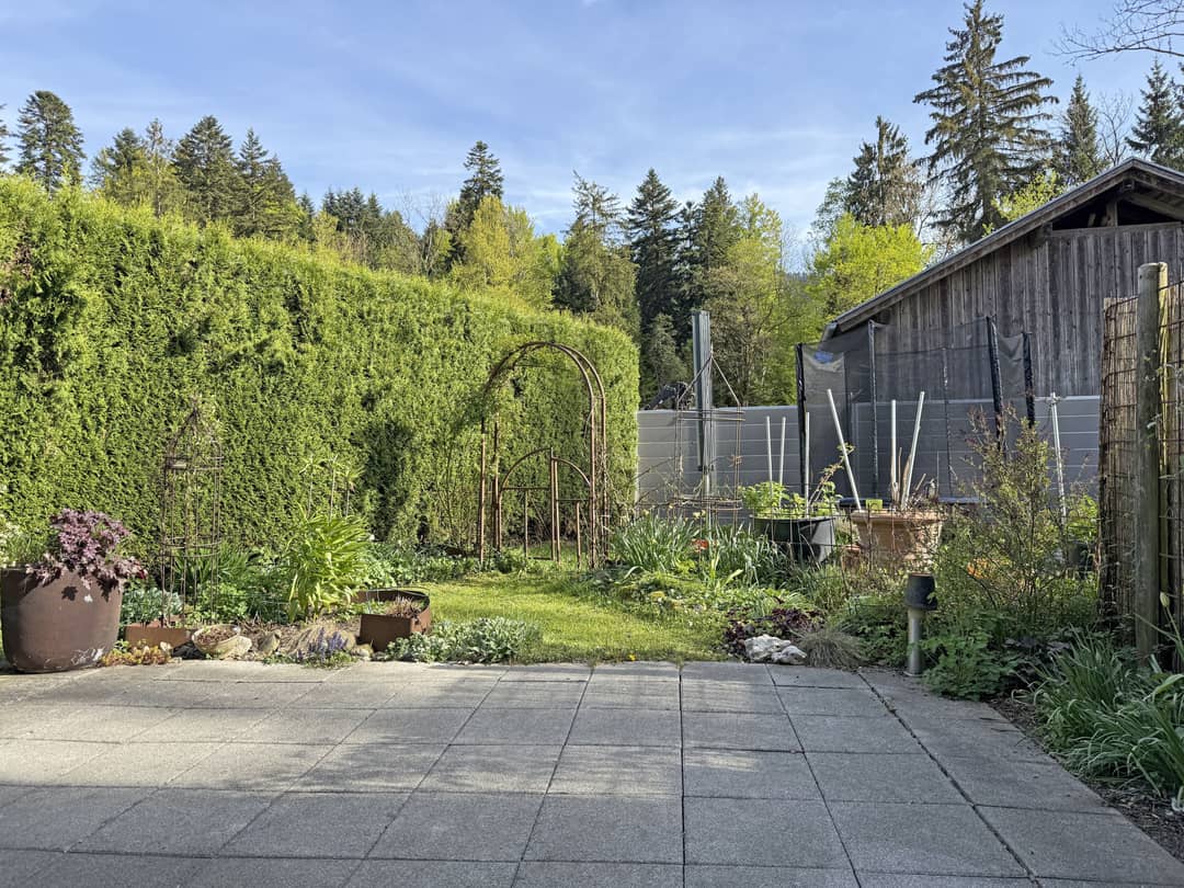Terrasse mit Gartenbereich