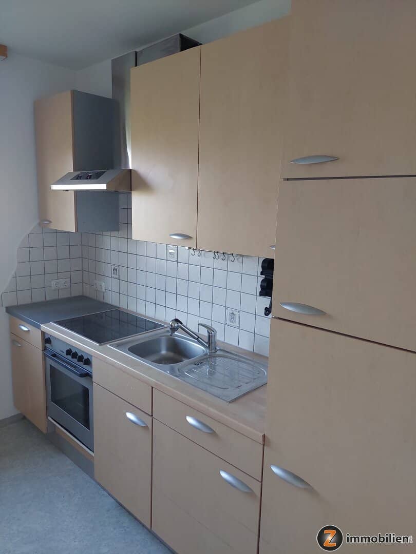 Erdgeschosswohnung ruhige Lage Carport