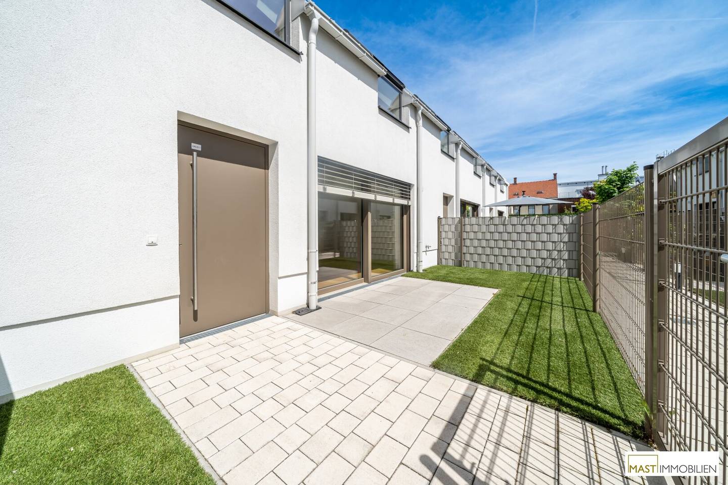 Neues Stadthaus mit Garten in Liesing