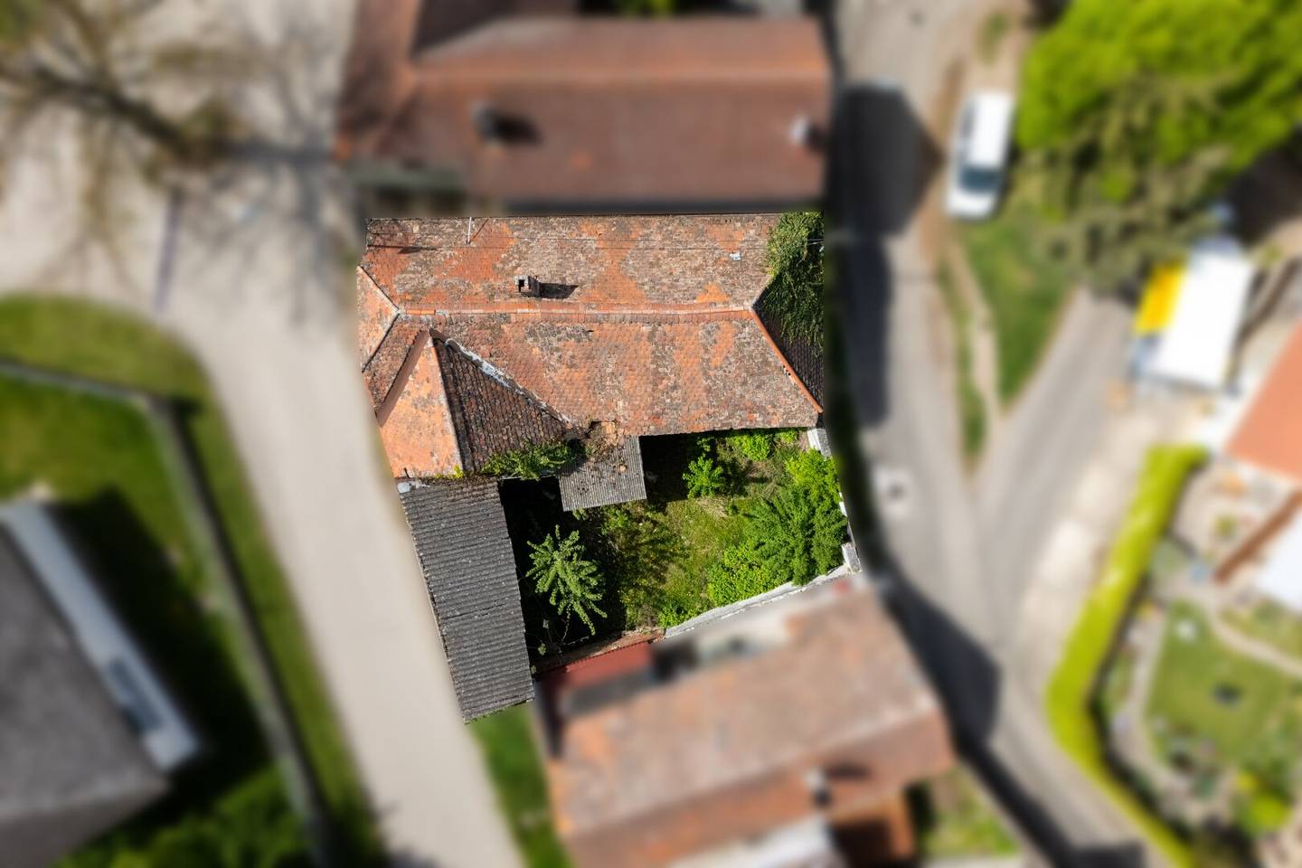 Renovation-needed house Haugsdorf