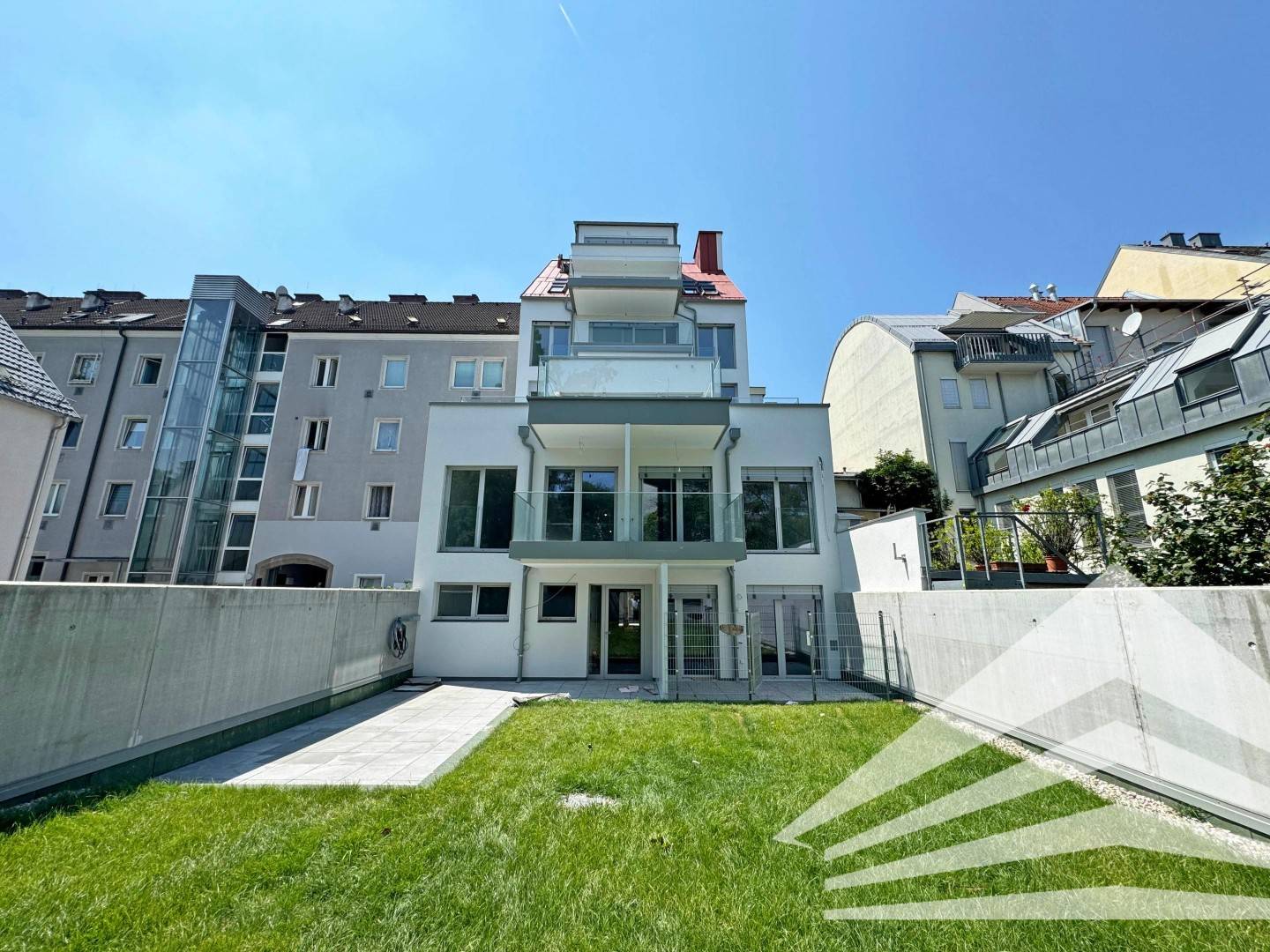 Wohnung im Domviertel Linz Neubau Erstbezug Balkon
