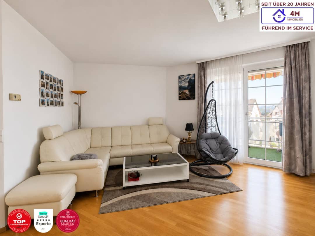 Dachgeschosswohnung mit Balkon und Tiefgaragenplatz