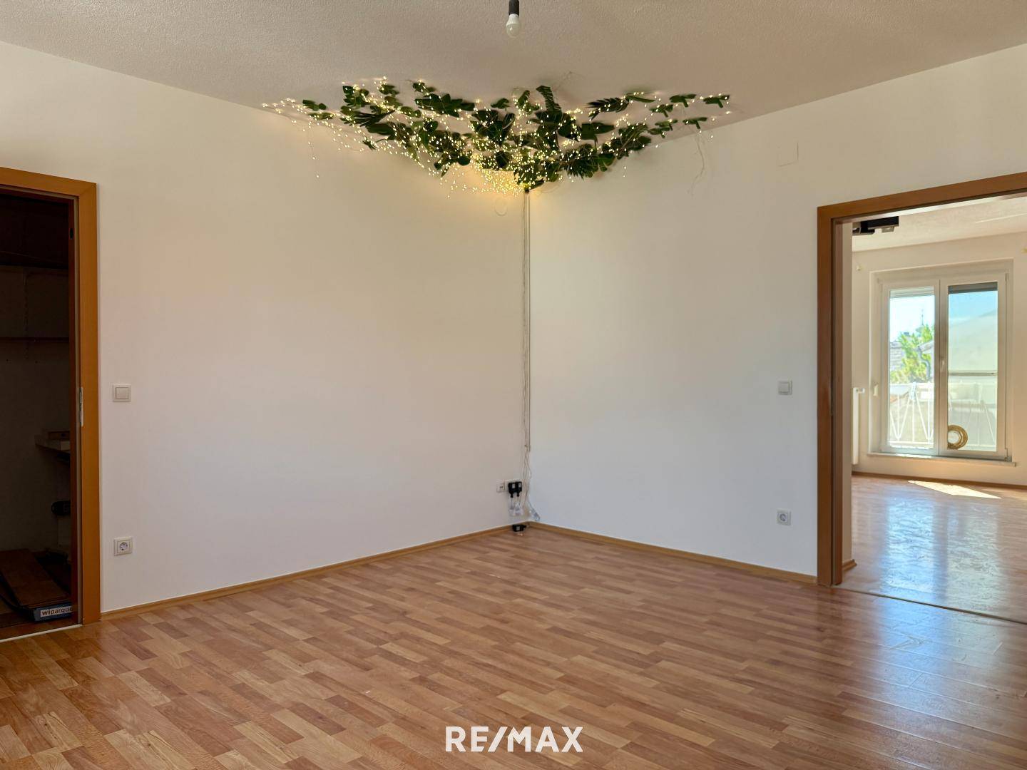 Domblick helle Wohnung in zentraler Lage ruhig