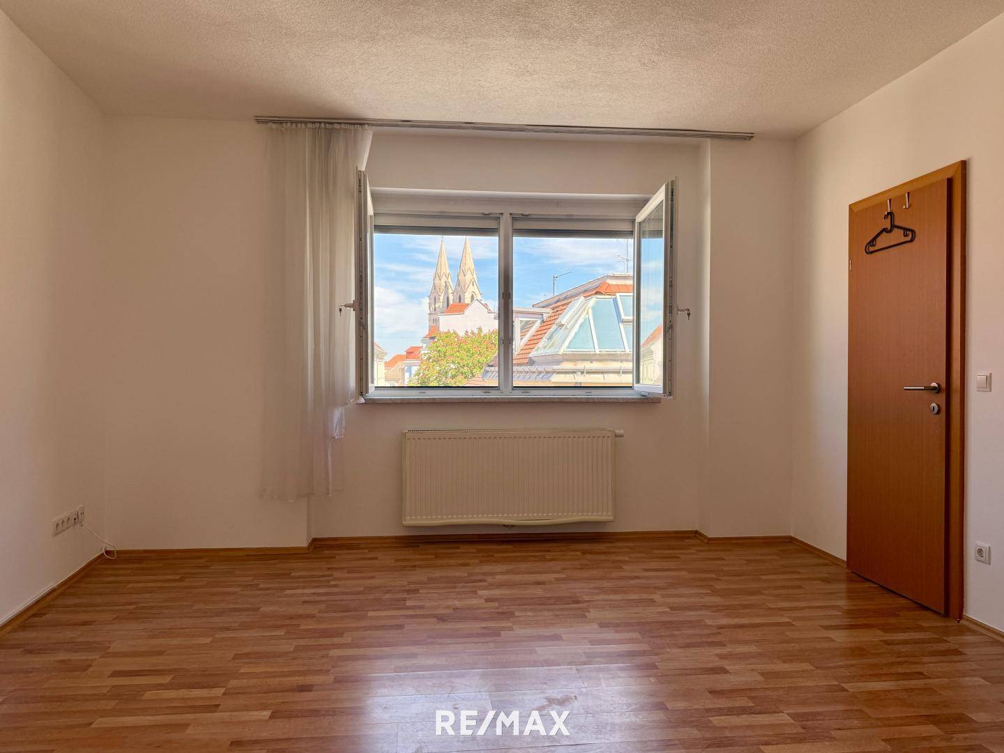 Domblick helle Wohnung in zentraler Lage ruhig