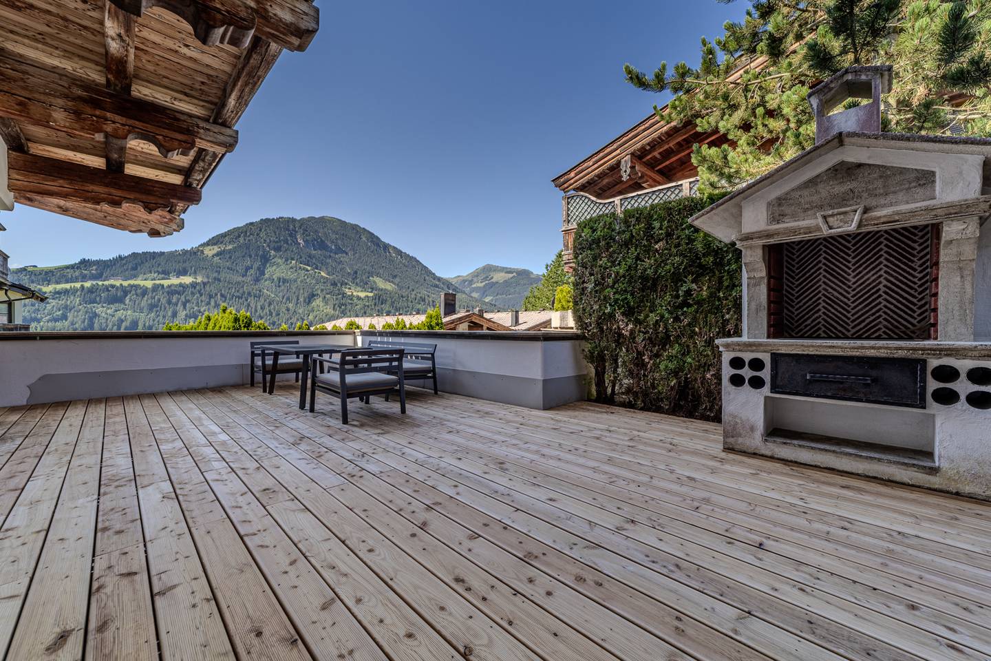 Maisonettewohnung mit Bergblick und großer Terrasse