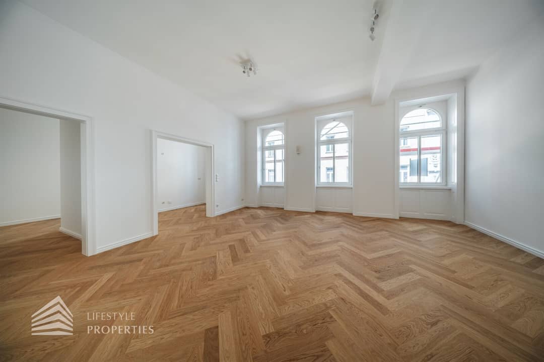 Erstbezug Wohnung mit Loggia nahe Neustiftgasse