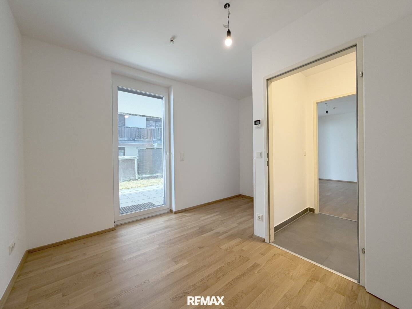 Erdgeschosswohnung mit Garten und Terrasse
