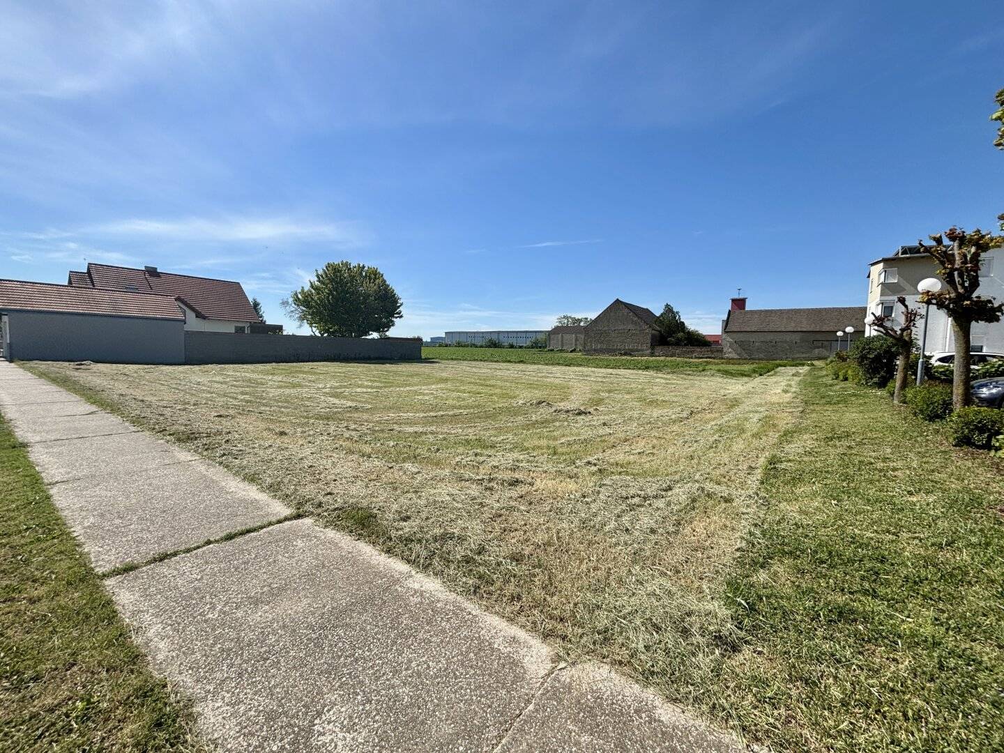 Zwei Baugrundstücke in Tadten, je 703 u. 705 m²