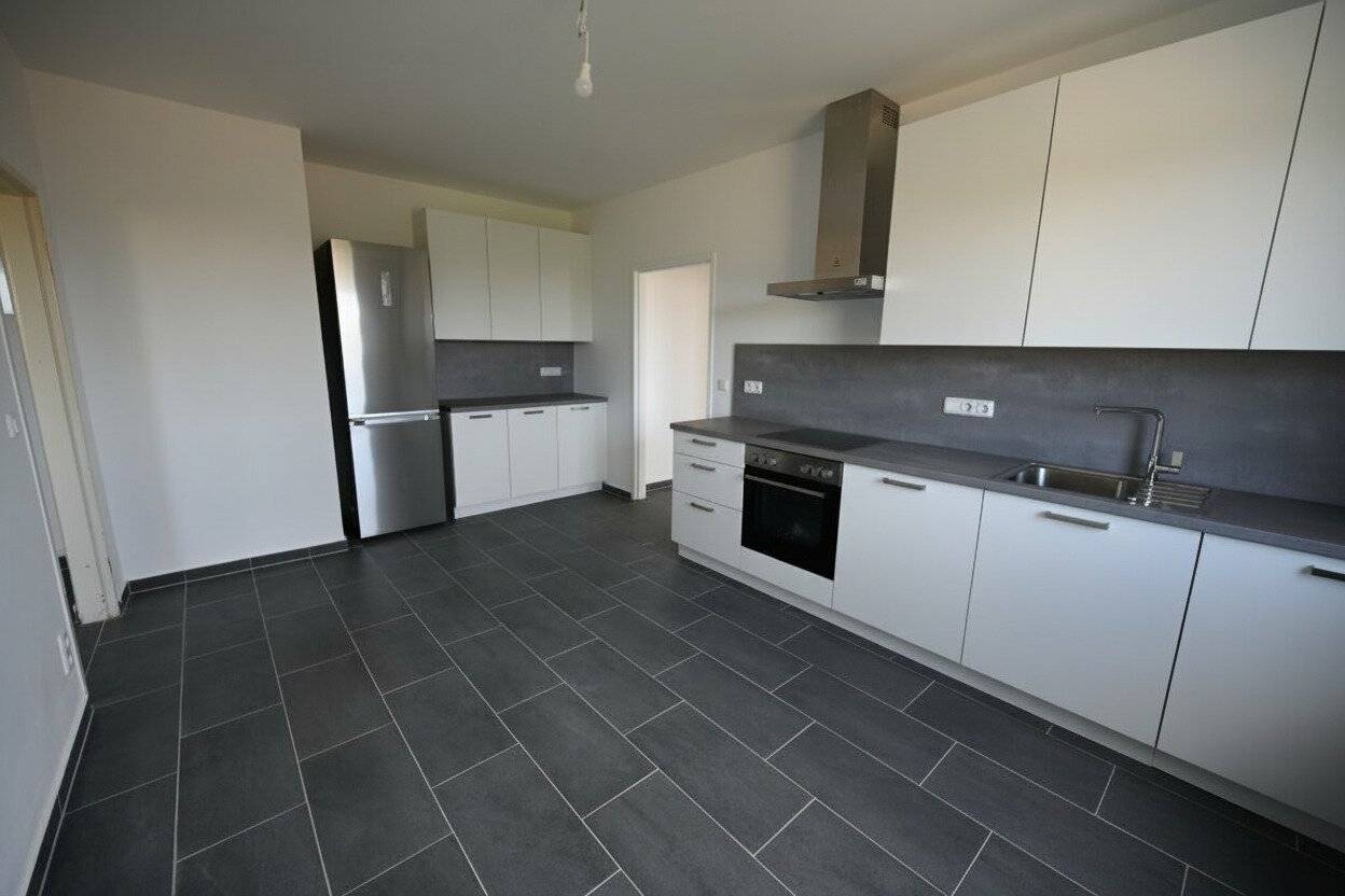 Apartment with a living kitchen in a quiet side street