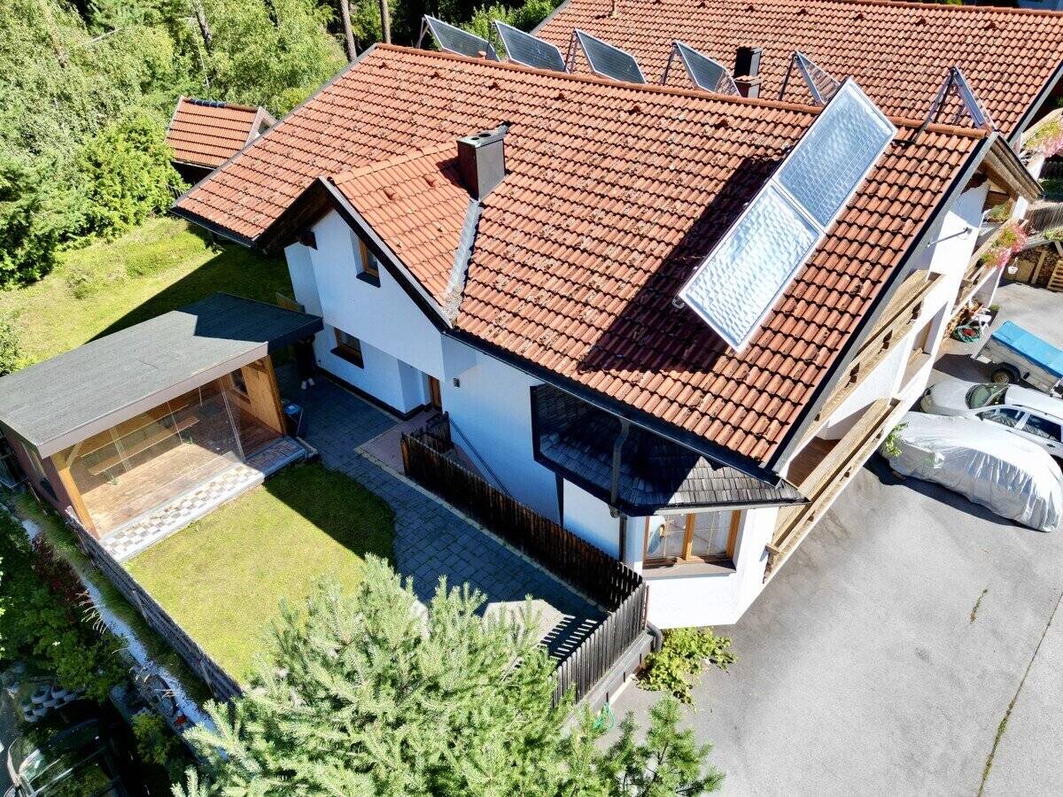 Doppelhaushälfte mit Bergblick in Taxegg