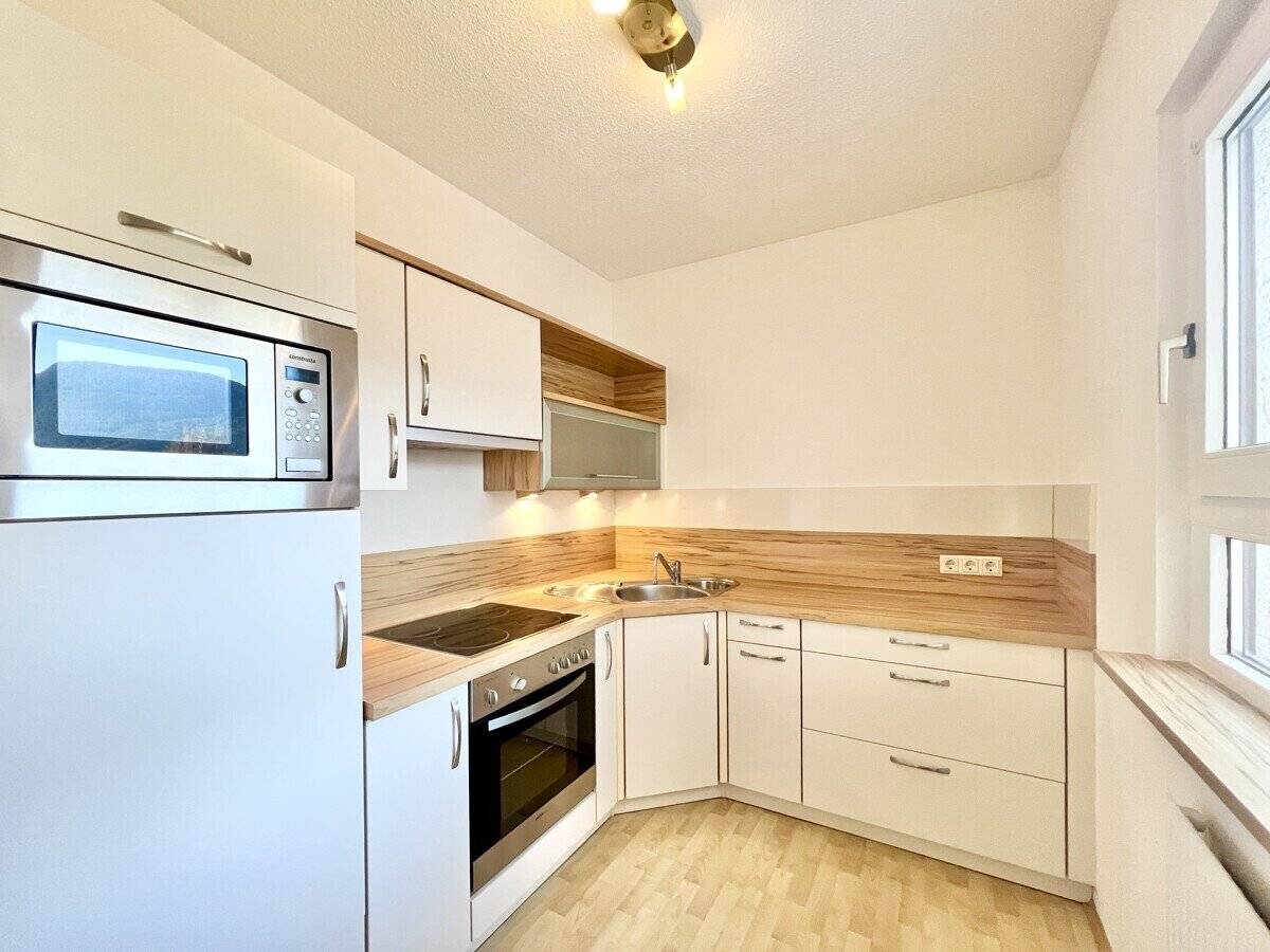 Apartment with mountain view and central location