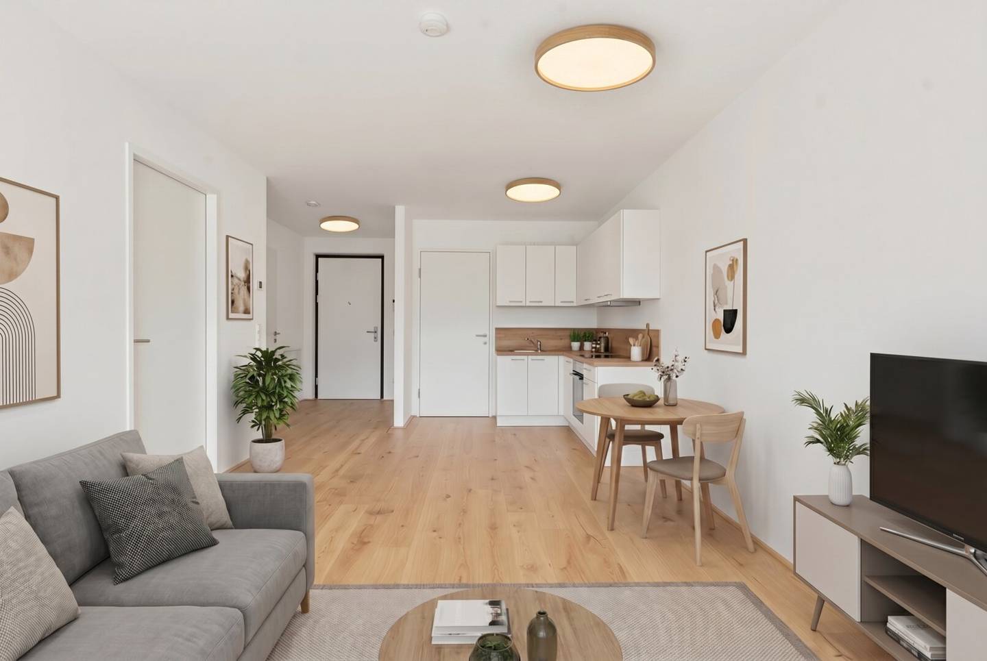 New Build Flat With Southwest Balcony Near DEZ