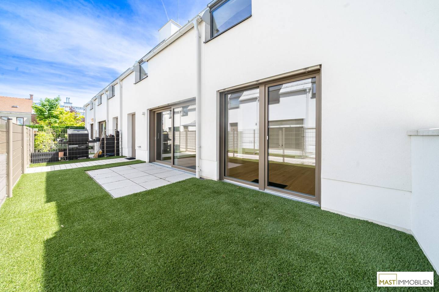 Modernes Reihenhaus mit Garten in Wien-Liesing