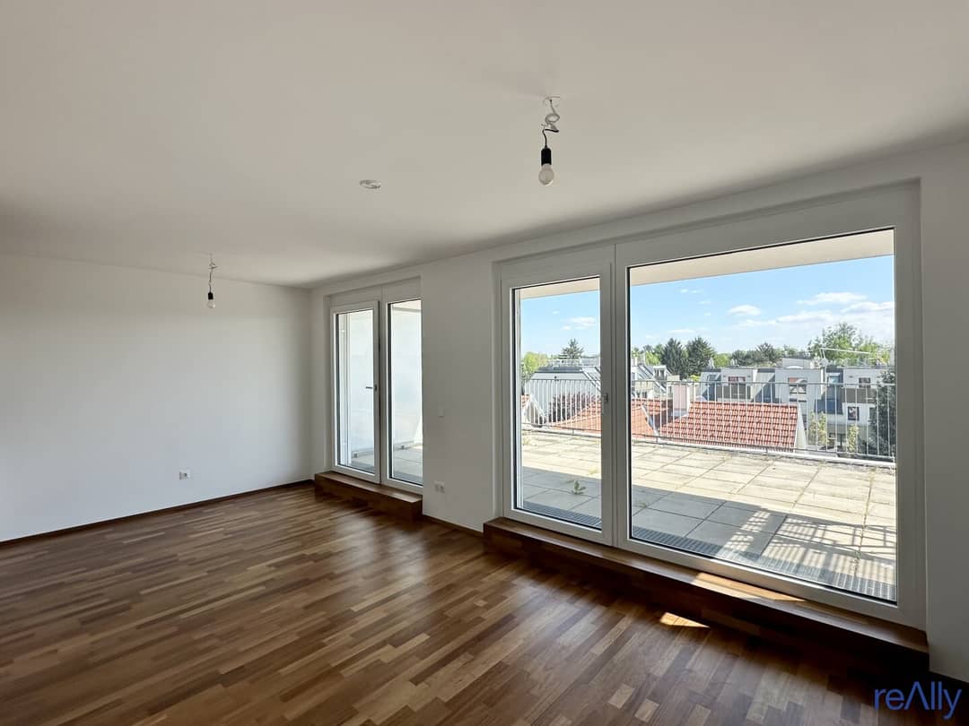 Wohnung mit großer Terrasse nahe UNO City