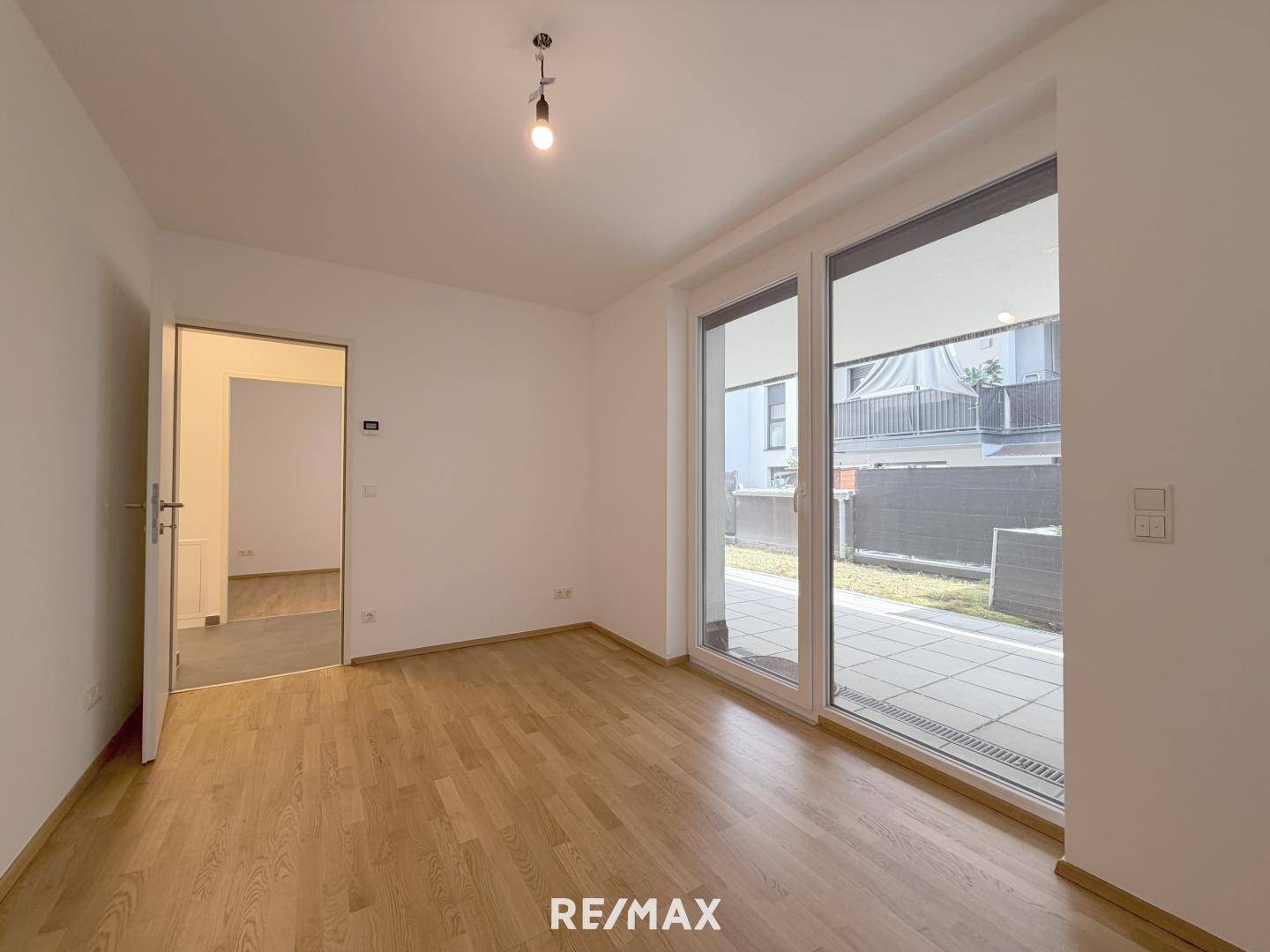 Ground floor apartment with terrace and garden