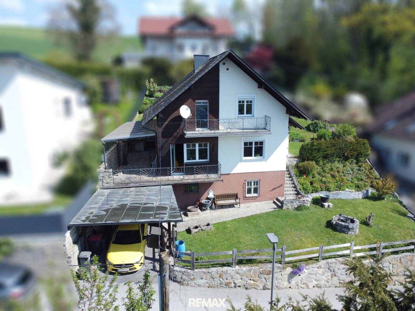 Family Home with Distant View in Gusen