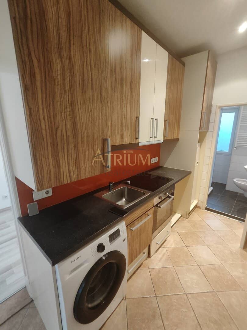 Topsanierte 40m² Wohnung mit Einbauküche  in 1140 Wien – Top Preis!