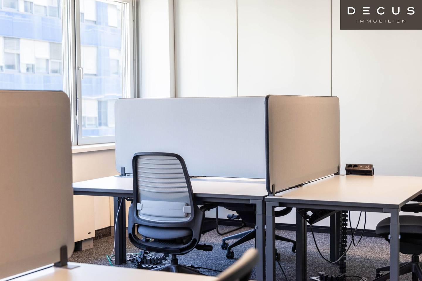 Office spaces and co-working in business center Lassallestrasse