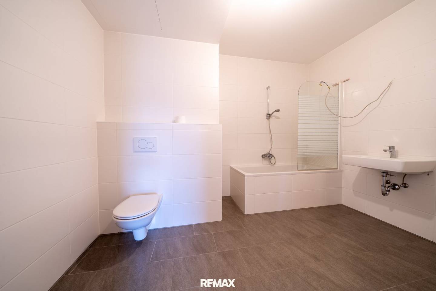Apartment in Euratsfeld central location balcony