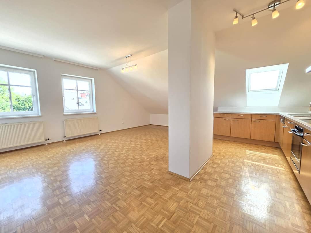 Attic apartment with garden access
