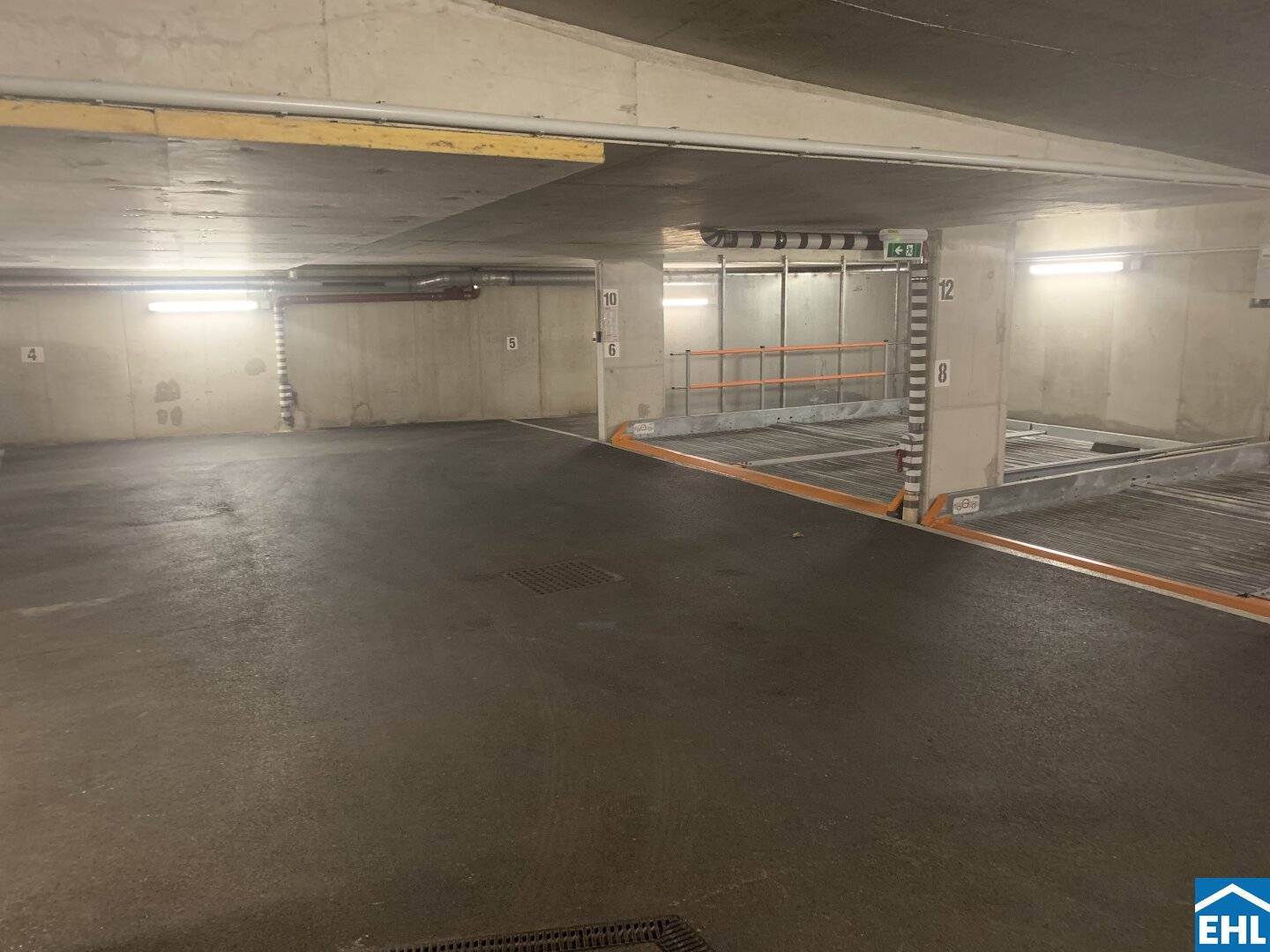 Underground Parking Wien 18