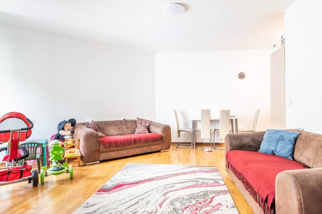 Wohnung mit Tiefgaragenparkplatz und Top Rendite