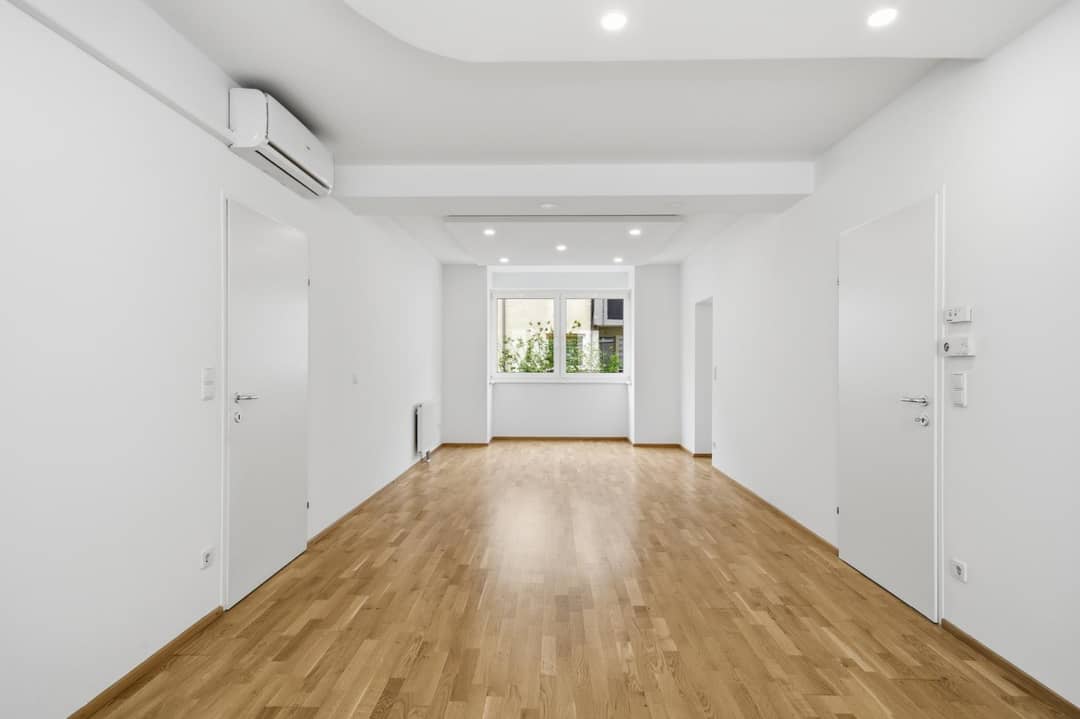 Apartment with loggia and underground parking