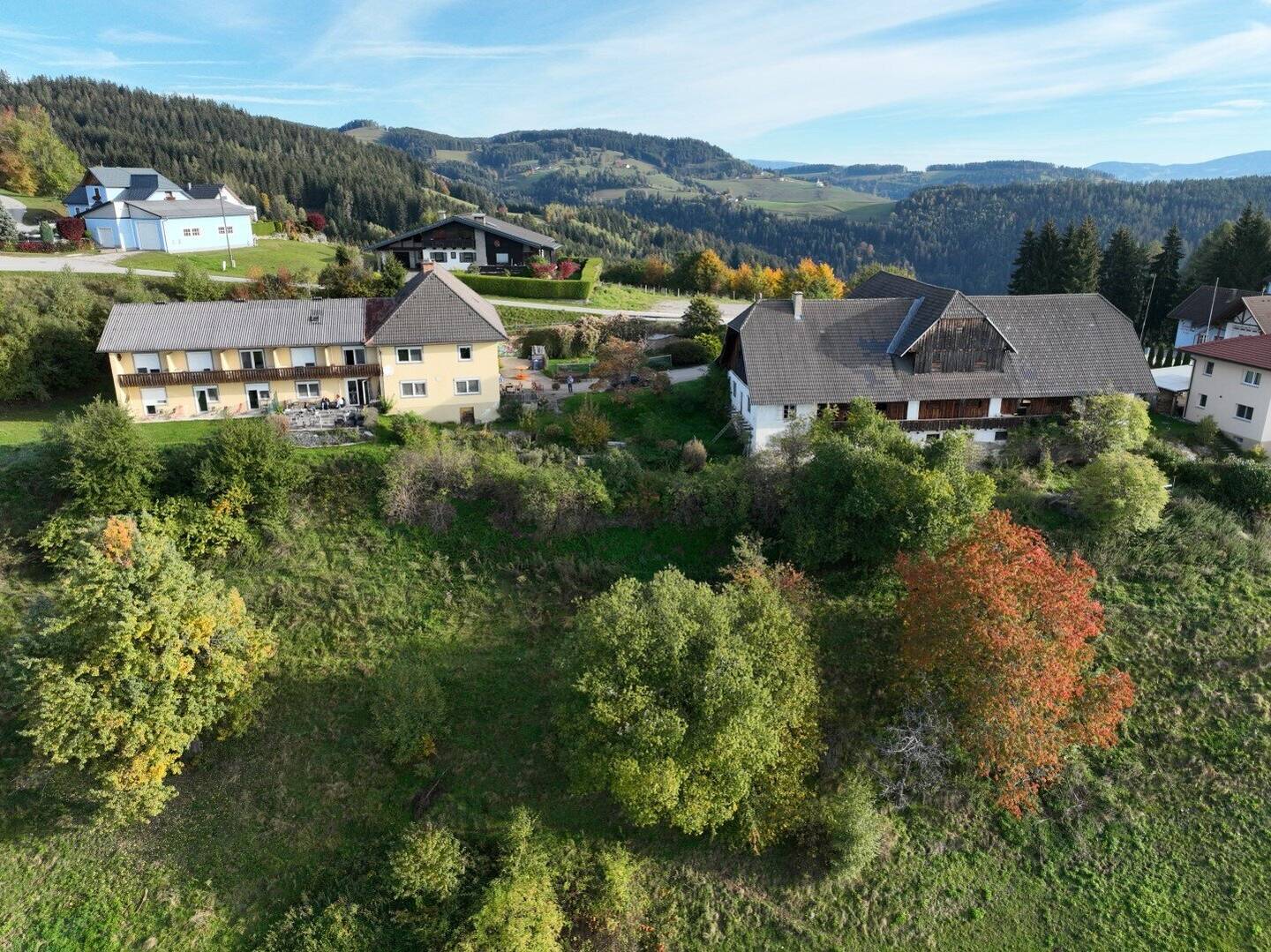 Gästehaus mit 9 Zimmern & Gaststätte