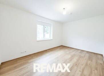 Modern apartment with balcony near Amstetten