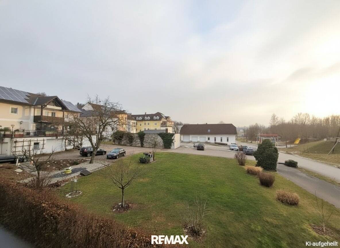 Ground floor apartment accessible balcony carport