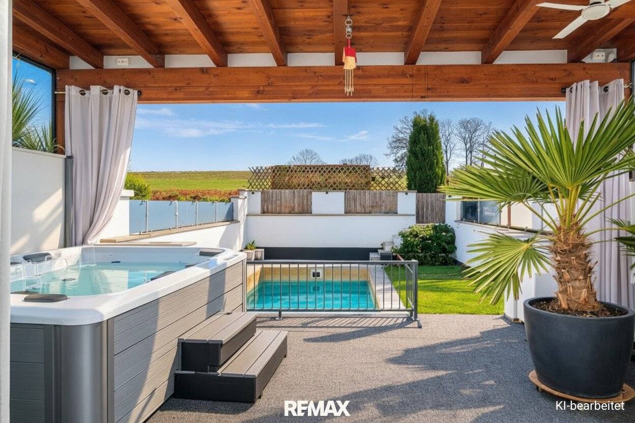 Reihenhaus mit Pool in Steinhaus