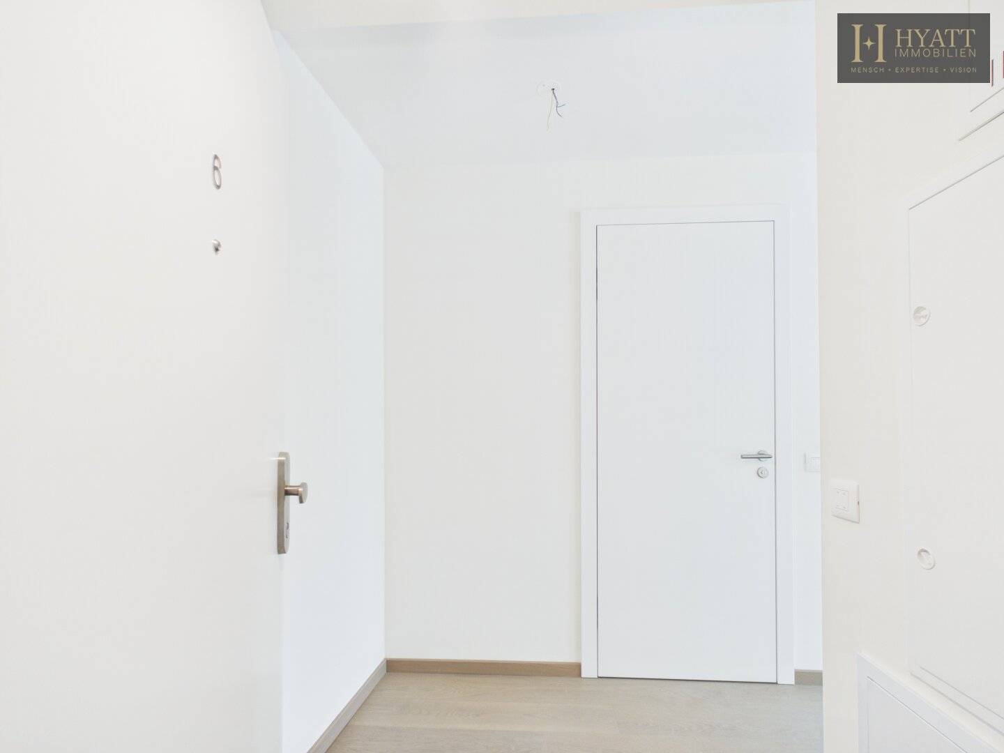 Wohnung Neustift am Walde Neubau Balkon Wienblick