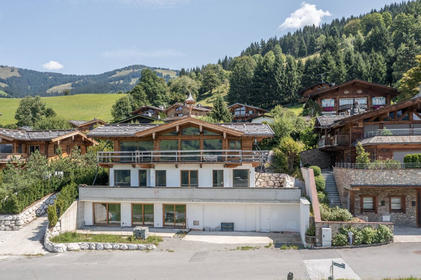 Exklusives Chalet mit Sauna und Pool in Aurach