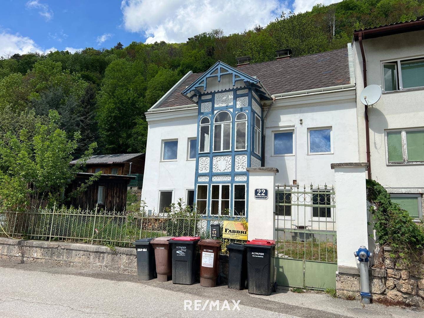 Charmantes Einfamilienhaus mit Schlossblick