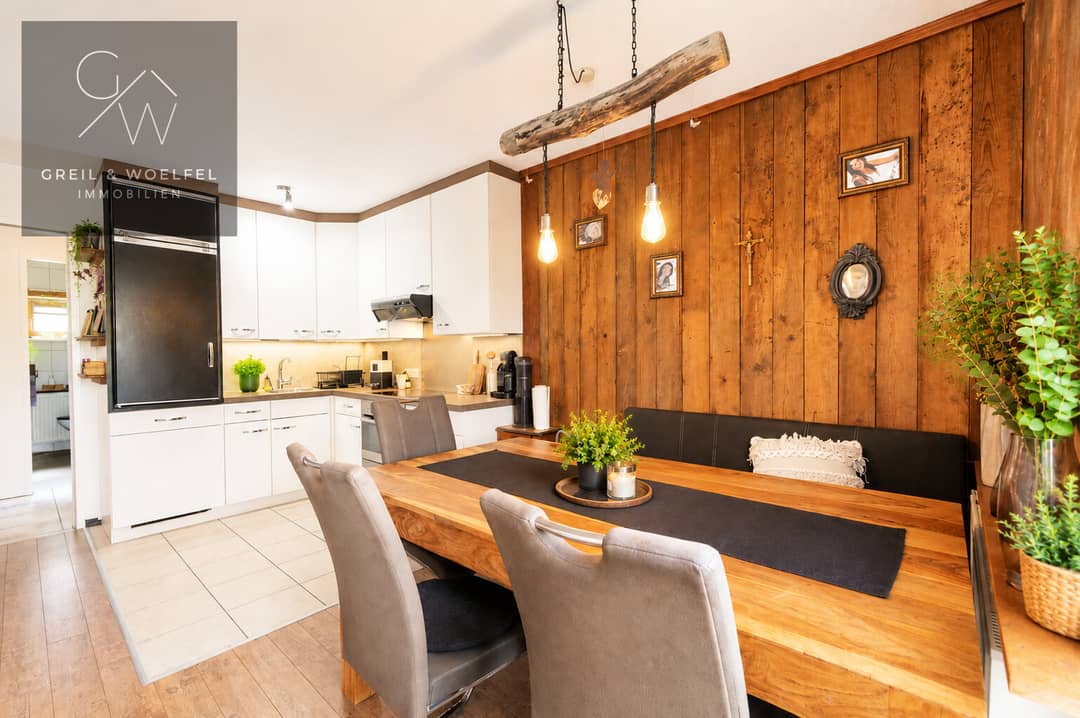Modernisierte 2-Zimmer-Wohnung in Höchst