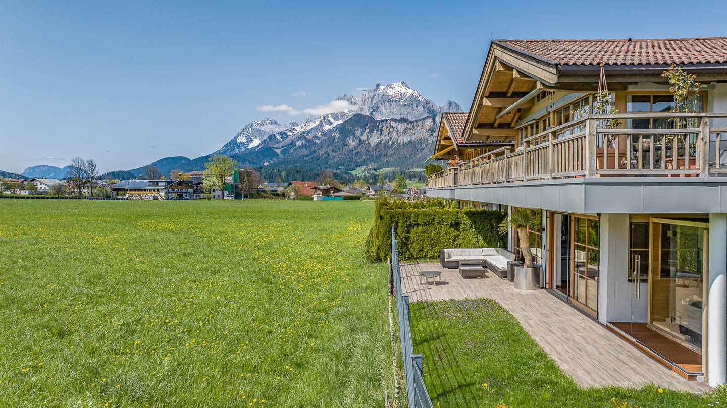 Erdgeschosswohnung mit Garten und Fernblick