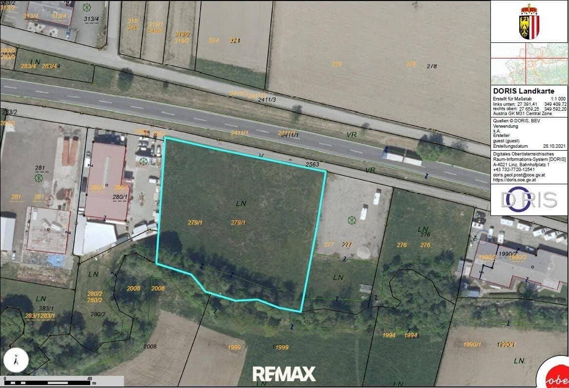 Commercial Plot on B137