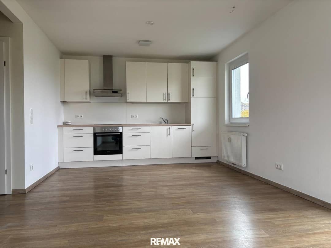Barrierefreie EG-Wohnung mit Terrasse & Garten