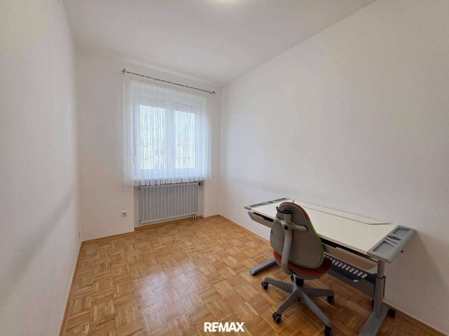 Renovierte Wohnung mit Loggia und Lift
