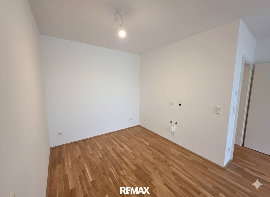 Brand new apartment with garden