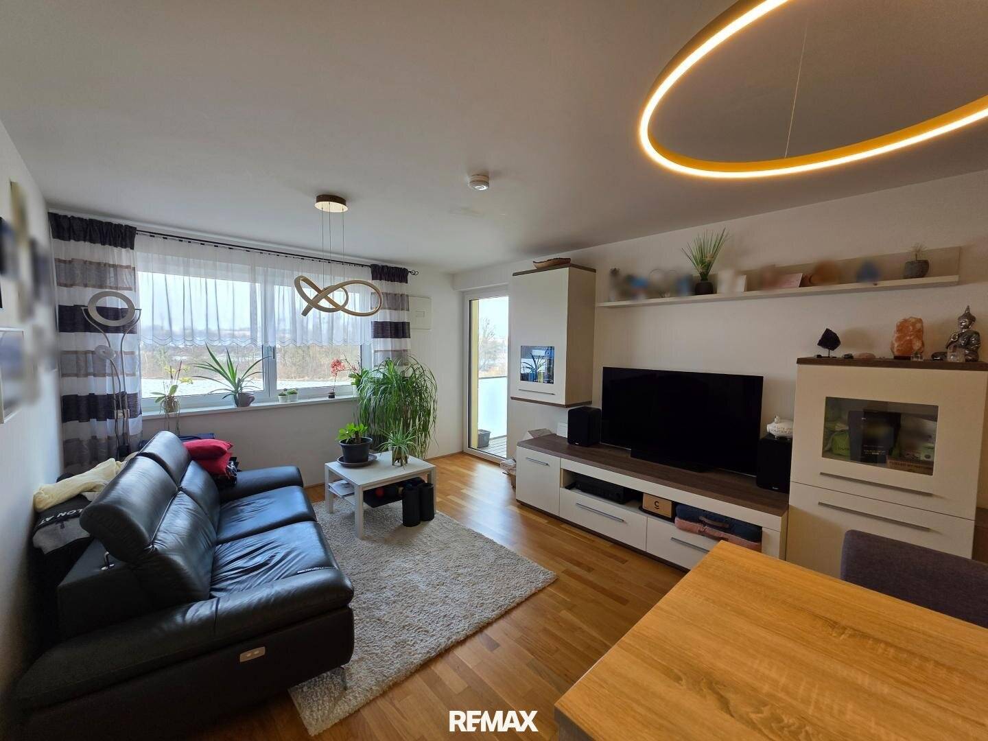 Apartment with loggia in a quiet central location