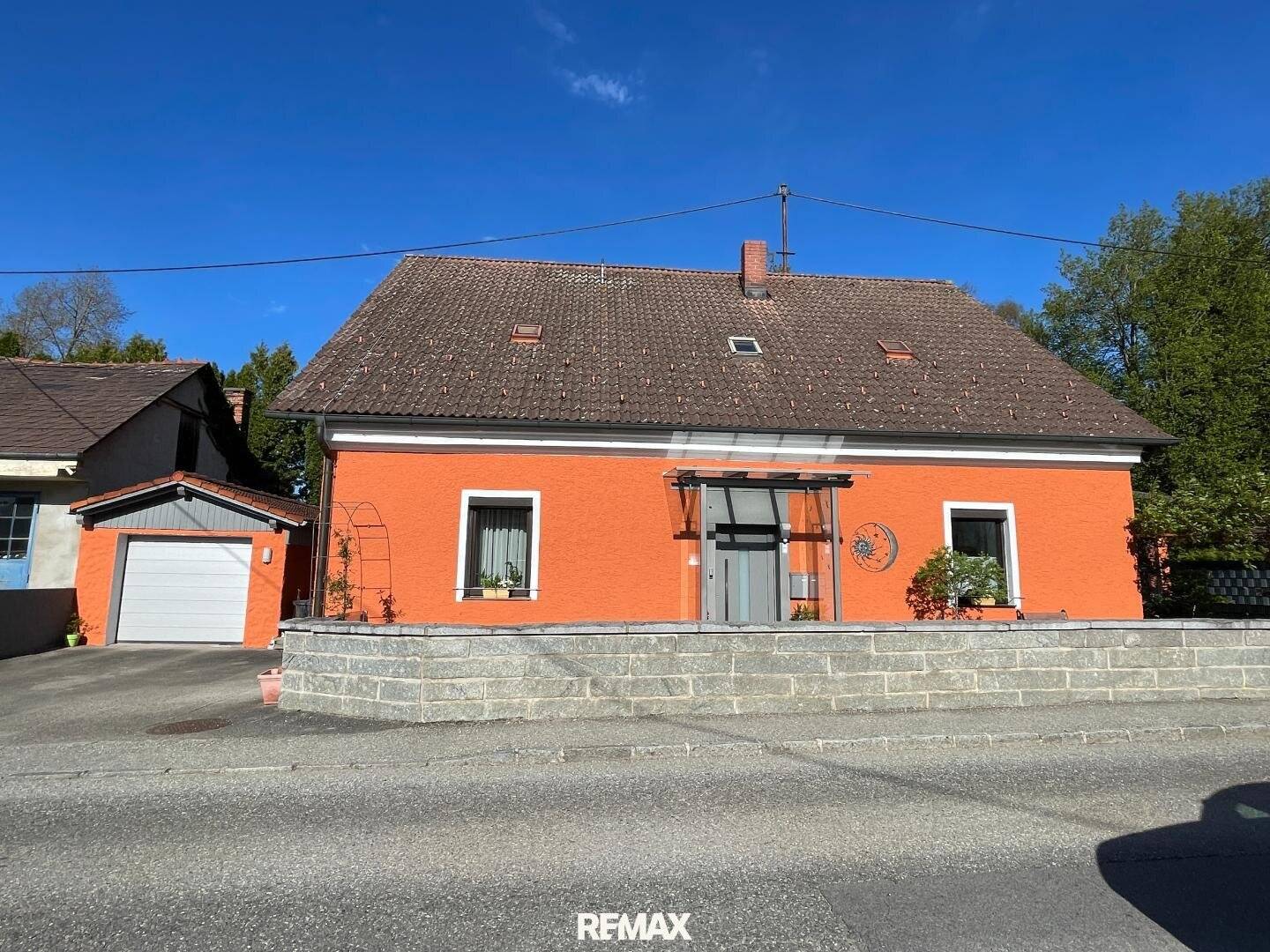 Zentral gelegenes Einfamilienhaus mit Garten
