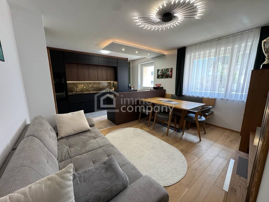 Wohnung saniert zwei Zimmer vollmöbliert