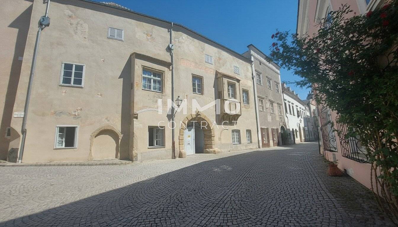 Historisches Zinshaus mit 10 Wohneinheiten
