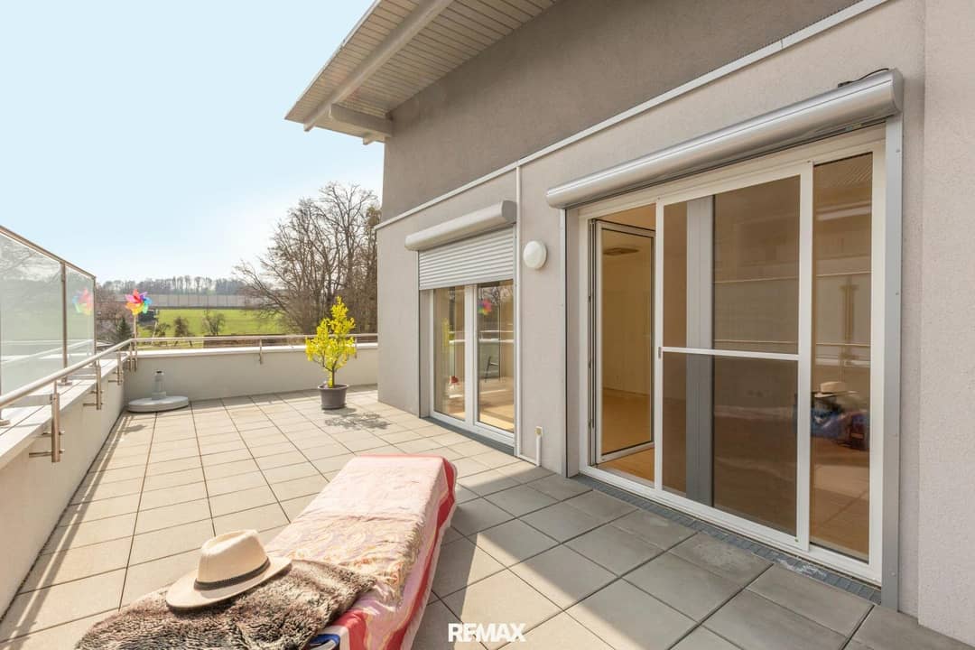 Dachgeschosswohnung mit Dachterrasse und Lift