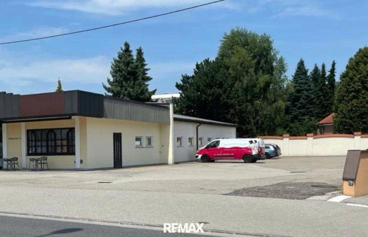 Commercial Space in Prime Location Asten