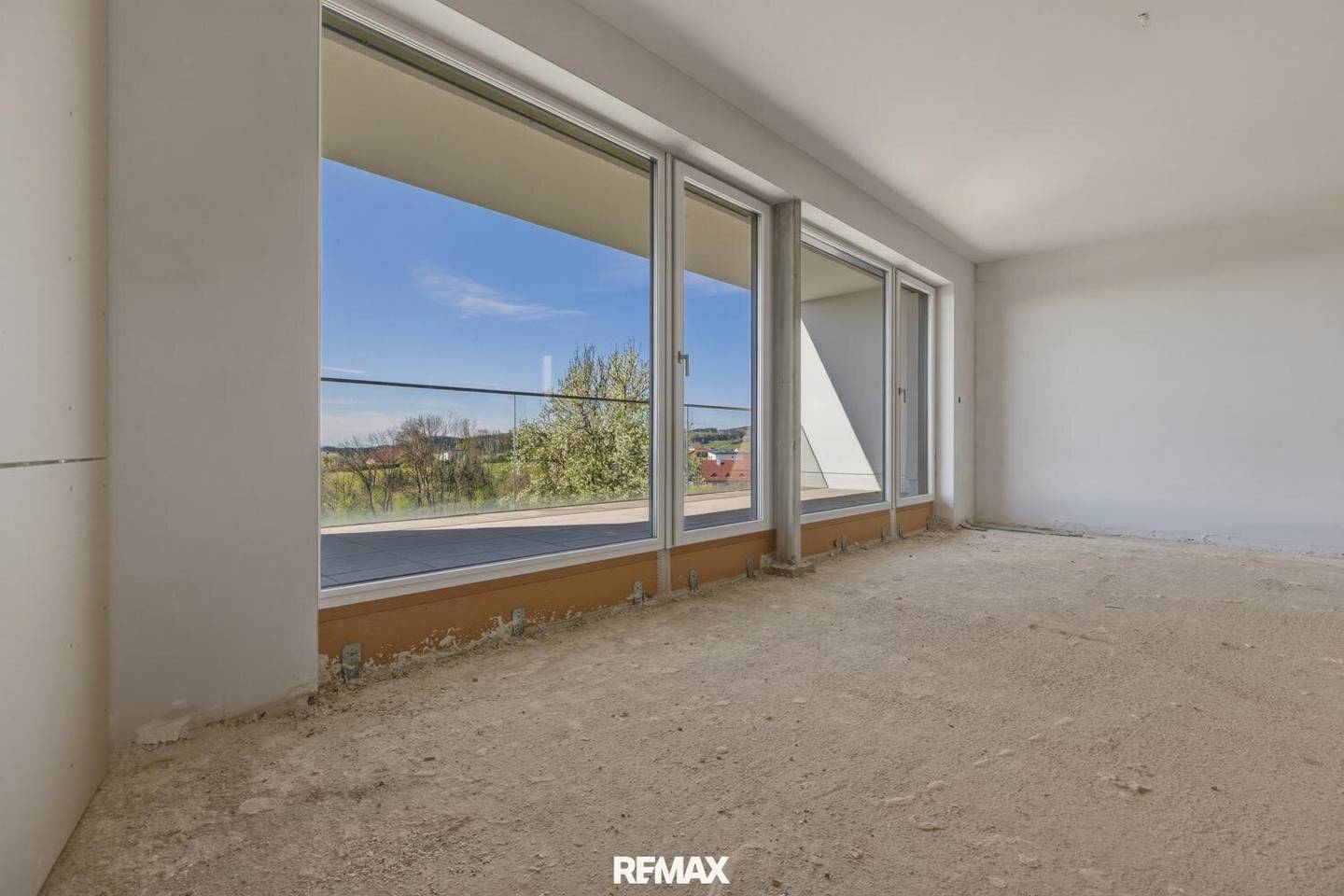 Wohnung Zentrum Erstbezug Loggia