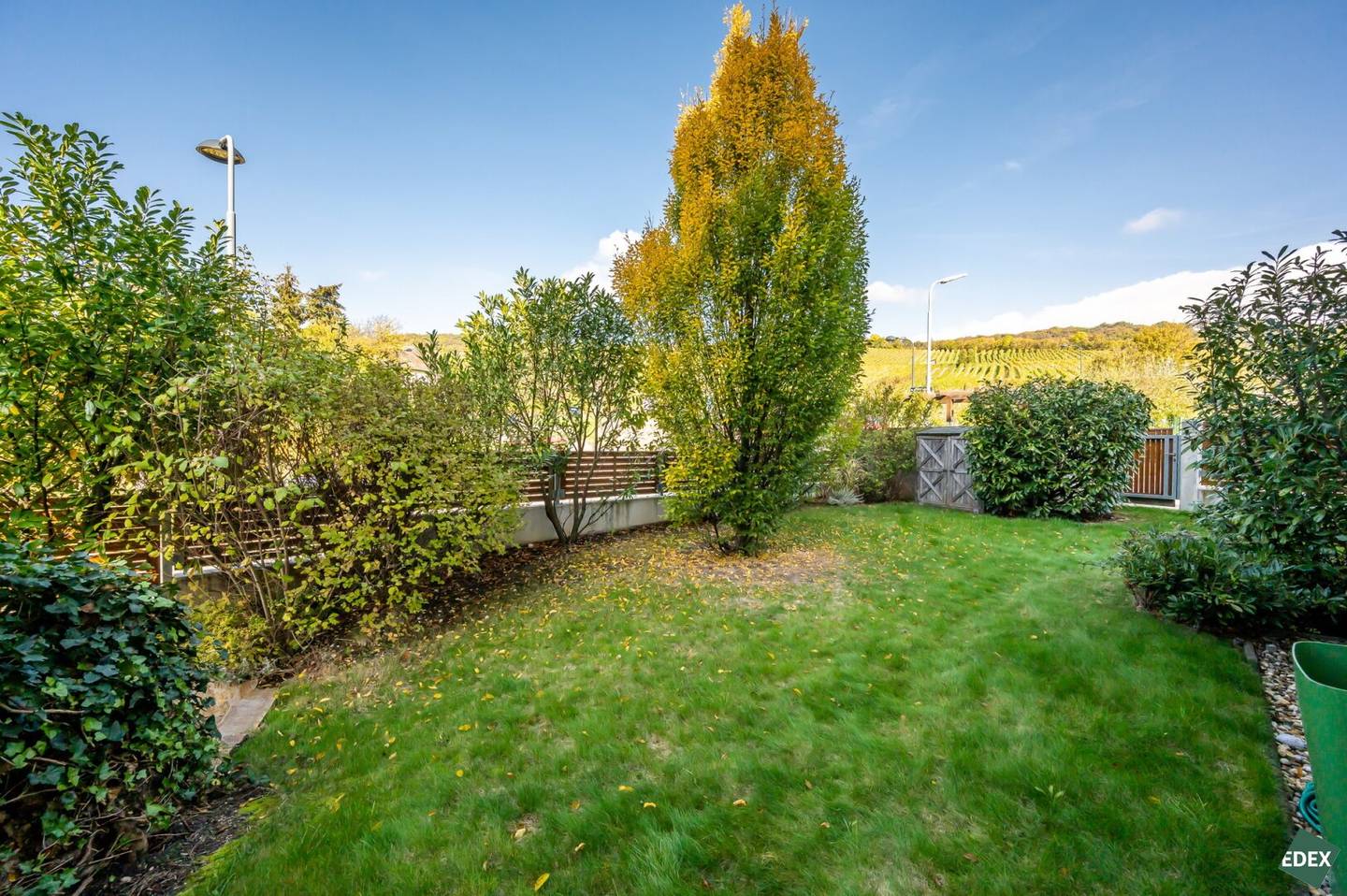 Beautiful 5-room maisonette with large garden, balcony and terrace