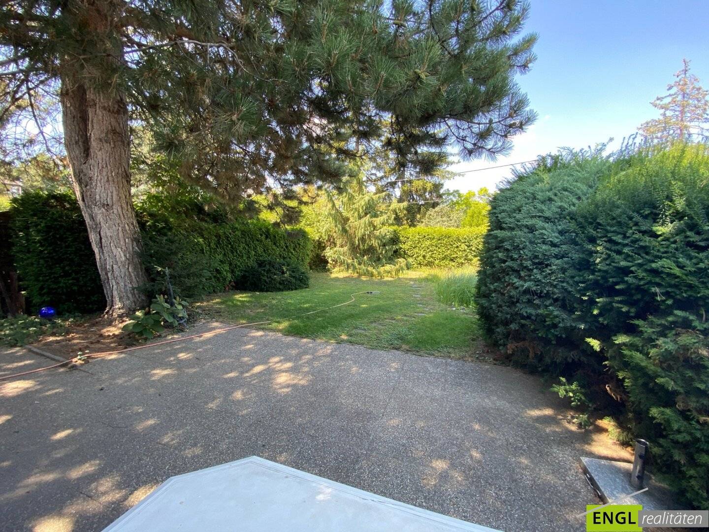 Building Plot with Summer House near Alte Donau