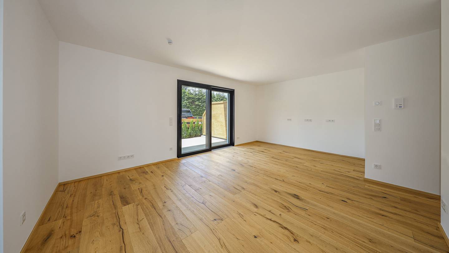 Neubauwohnung Erdgeschoss Garten Panoramablick